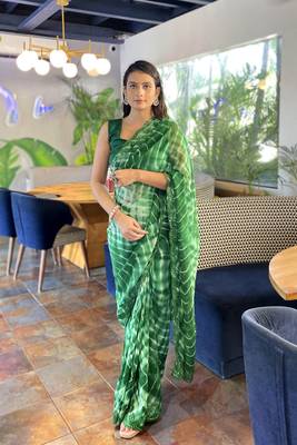 Sutram Printed Green Daily Wear 5.5 Meter Saree With 0.8 Meter Unstitch Blouse Piece 1