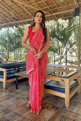 Sutram Printed Red Daily Wear 5.5 Meter Saree With 0.8 Meter Unstitch Blouse Piece 4