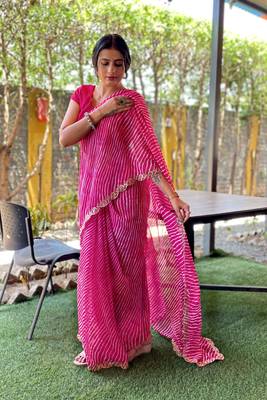 Sutram Printed Pink Daily Wear 5.5 Meter Saree With 0.8 Meter Unstitch Blouse Piece 5