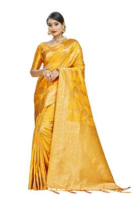 Panchaamrit Self Design, Woven, Floral Print Faux Banarasi Silk Blend, Jacquard Saree 1