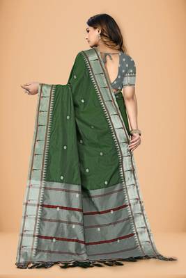 Green cotton silk woven womens paithani saree with blouse 2