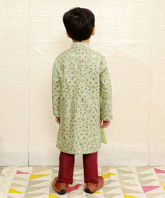 Green boys ethnic kurta set 4
