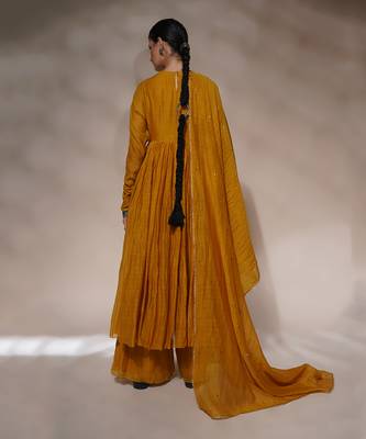 Mustard yellow goyave anarkali set 4