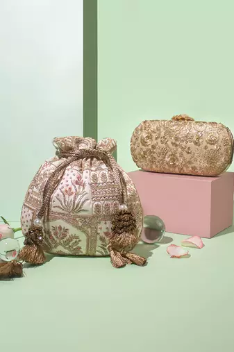 Off white amer potli bag