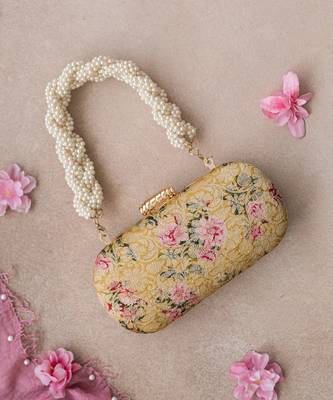 Mustard elora clutch 1