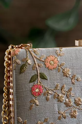 Grey floral creeper box clutch