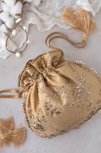 Gold scallop potli bag