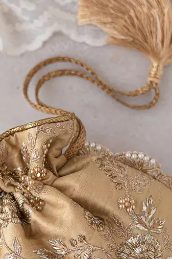 Gold scallop potli bag