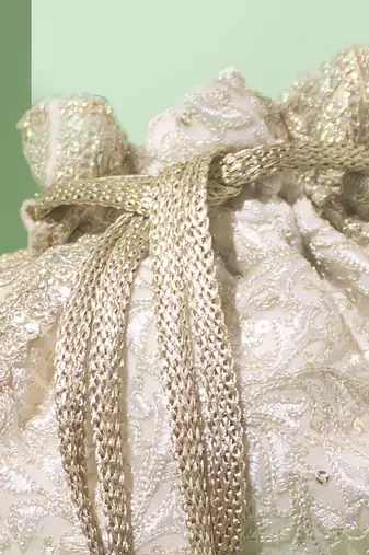 Off white inaya potli bag