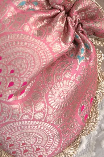 Pink kashi banarasi potli bag