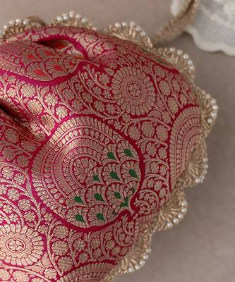 Dark pink kashi banarasi silk potli bag 3