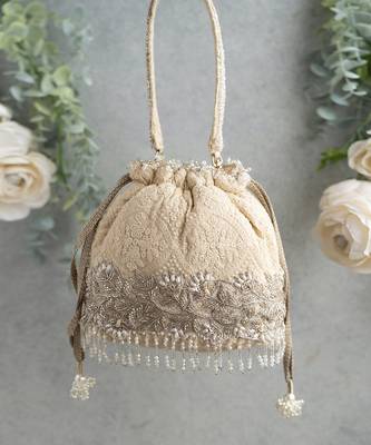 Beige oyster bucket bag 1