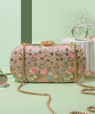 Old rose peony capsule clutch 1