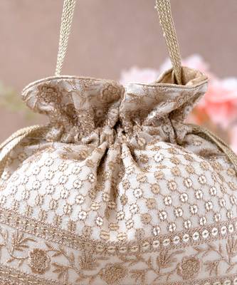 Off white resham potli bag 2
