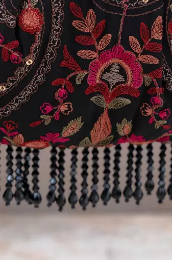 Black rumi vintage purse