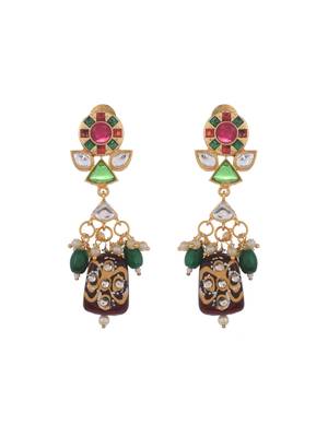 Sasha gold-plated kundan-studded & pearl beaded jewellery set 5