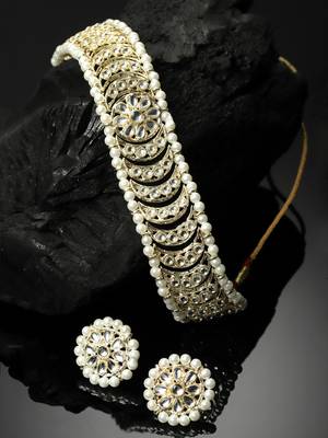 Sasha gold-plated kundan studded & beaded jewellery set 3