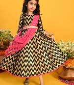 Saka Designs Girls Jacquard Gown With Attached Dupatta - Black & Magenta