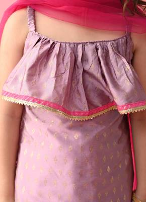 Saka Designs Girls Purple & Magenta Kurta Dhoti With Dupattta 5