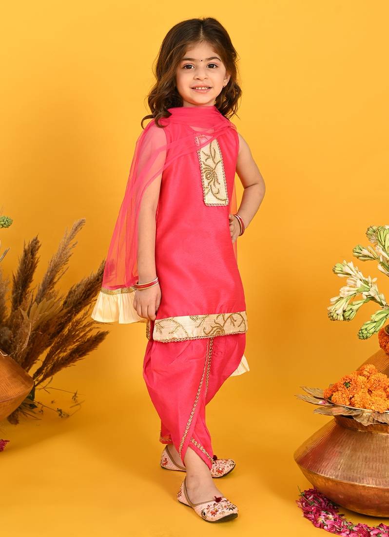Saka Designs Girls Pink Kurta With Emberoidery on Yoke With Dhoti & Dupatta