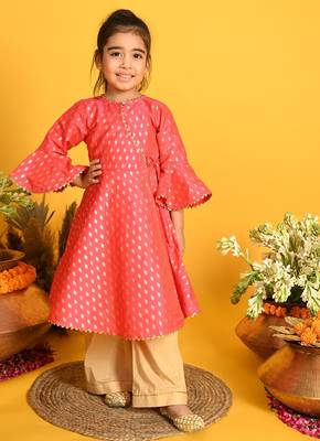 Saka Designs Girls Fuschia & Gold Printed Kurta with Palazzo 1