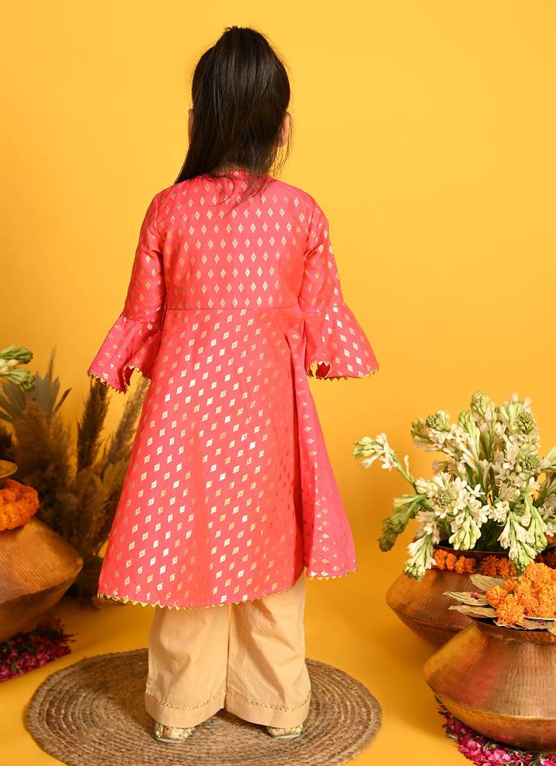 Saka Designs Girls Fuschia & Gold Printed Kurta with Palazzo