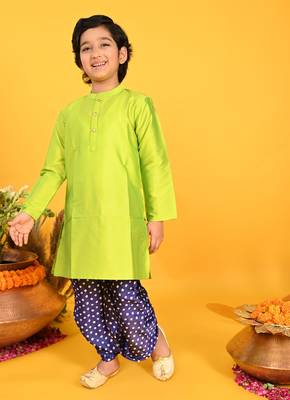Saka Designs Boys Green Kurta With Blue Bandhani Dhoti 2
