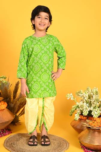 Saka Designs Boys Green Bandhani Printed Cotton Kurta with off-white Dhoti