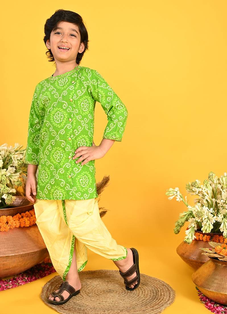 Saka Designs Boys Green Bandhani Printed Cotton Kurta with off-white Dhoti