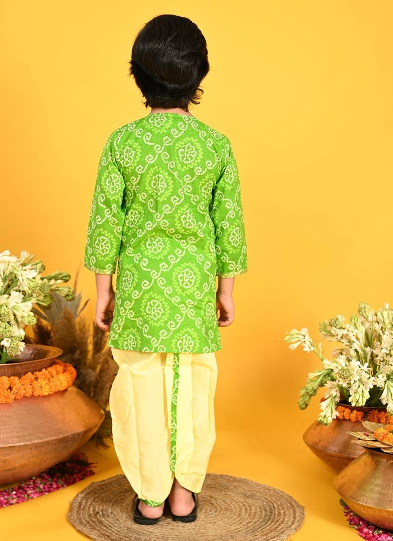 Saka Designs Boys Green Bandhani Printed Cotton Kurta with off-white Dhoti