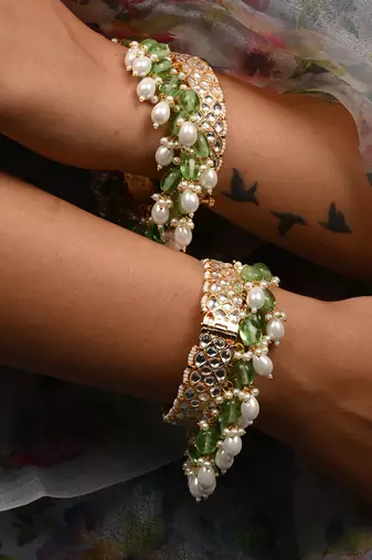 JADAU KUNDAN BANGLES
