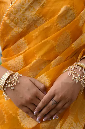 JADAU KUNDAN BANGLES