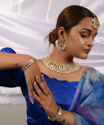 JADAU KUNDAN BANGLES 2