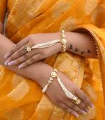 JADAU KUNDAN HATHPHOOL