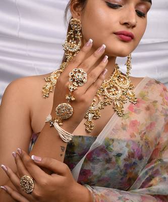 JADAU KUNDAN HATHPHOOL 1