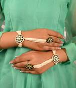 JADAU KUNDAN HATHPHOOL