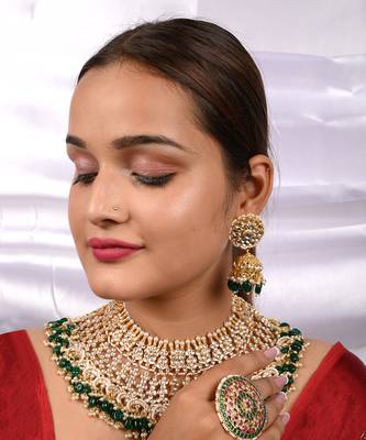 JADAU KUNDAN GREEN RING 1