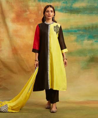 Yellow & black zebra kurta set 1