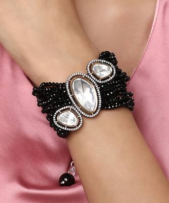 Black kundan bracelet 1