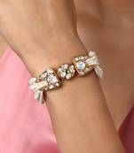 Cream kundan pearl bracelet