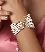 White & gold pearl bracelet