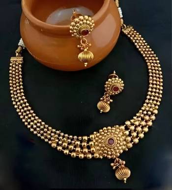 STYLISH JEWELLERY NECKLACE SET GOLD PLATED JEWELLERY SET FOR WOMEN 3