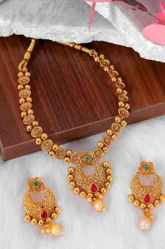 	Stylish Jewellery Necklace Set Gold Plated Jewellery Set for Women