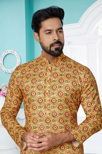 Plain Comfortable Kurta Pyjama Set For Men