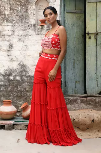 Red croptop with gharara and choker dupatta