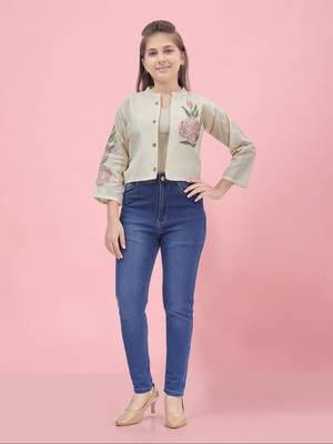 Aarika girls white color embroidered ethnic jakcet 1