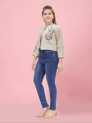Aarika girls white color embroidered ethnic jakcet 2
