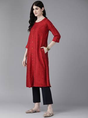 Aarika womens maroon color cotton blend kurti 3