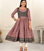 Voilet Colour Ethnic Foil Print And Beautiful Embroidery Work Partywear Kurti