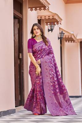 WINE kanjivaram silk blend zari WOVEN FLORAL DESIGN CASUAL WEAR WOMEN SILK SAREE WITH BLOUSE 6